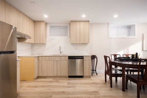 58 39Th Avenue E, Vancouver, BC 