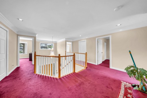 4049 Curle Avenue, Burnaby, BC - Indoor Photo Showing Other Room