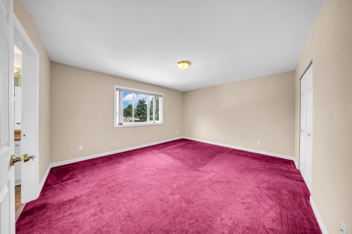 4049 Curle Avenue, Burnaby, BC - Indoor Photo Showing Other Room