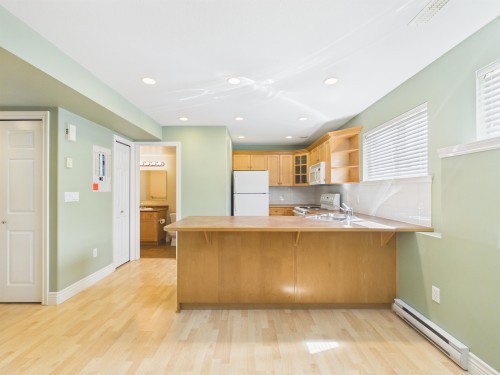 1700 Paddock Drive, Coquitlam, BC 