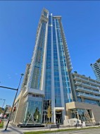 1402-1500 Fern Street North Vancouver, BC V7J 0E6