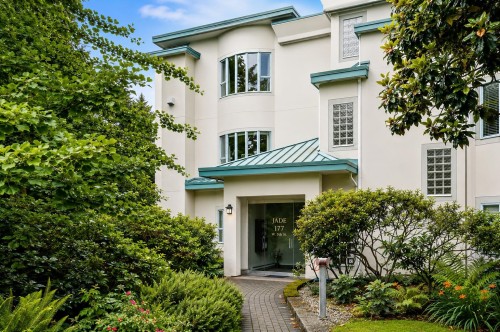 104-177 5th Street W North Vancouver, BC V7M 1J6