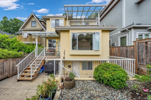 2030 2Nd Avenue E, Vancouver, BC 