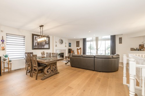 2635 Panorama Drive, Coquitlam, BC 