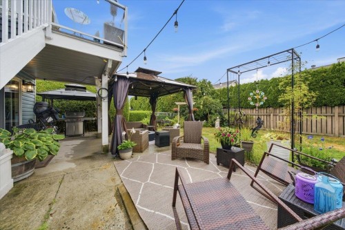 18839 Ford Road, Pitt Meadows, BC - Outdoor