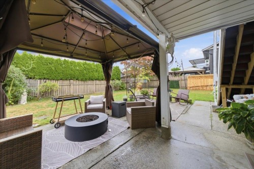 18839 Ford Road, Pitt Meadows, BC - Outdoor With Deck Patio Veranda With Exterior