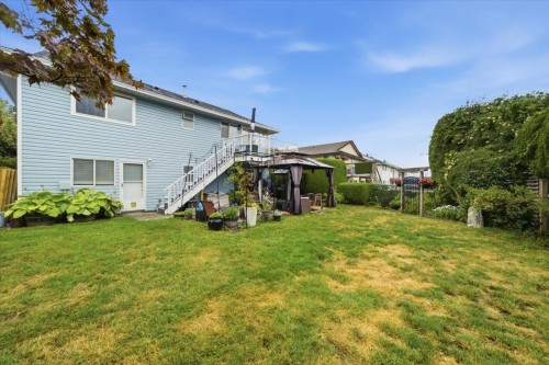 18839 Ford Road, Pitt Meadows, BC - Outdoor