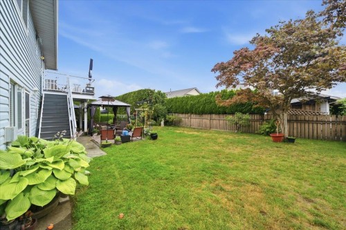 18839 Ford Road, Pitt Meadows, BC - Outdoor With Backyard