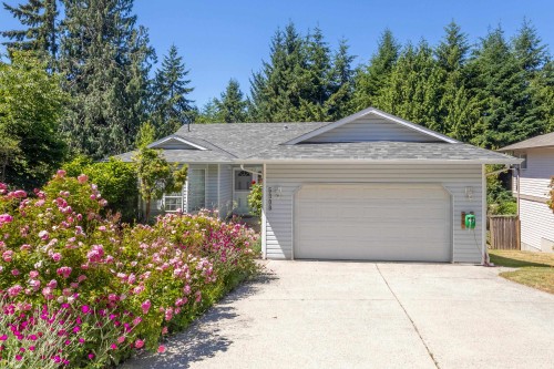 5309 Cedarview Place, Sechelt, BC 