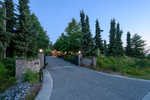 26540 124 Avenue, Maple Ridge, BC 