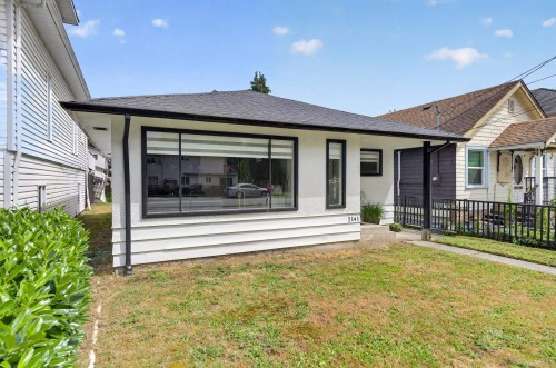 2141 Fraser Avenue, Port Coquitlam, BC 
