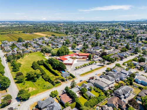 8171 Garden City Road, Richmond, BC 