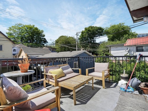 442 10Th Avenue E, Vancouver, BC - Outdoor With Deck Patio Veranda With Exterior