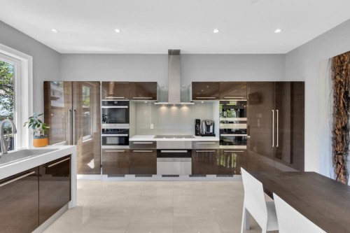 3955 Blenheim Street, Vancouver, BC 