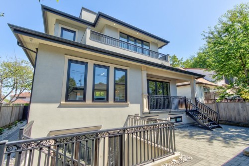 3955 Blenheim Street, Vancouver, BC 