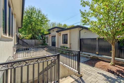 3955 Blenheim Street, Vancouver, BC 