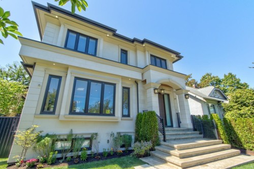 3955 Blenheim Street, Vancouver, BC 
