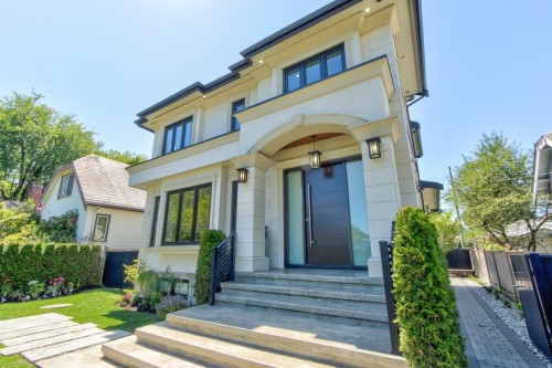 3955 Blenheim Street, Vancouver, BC 