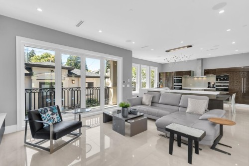 3955 Blenheim Street, Vancouver, BC 