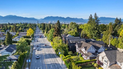 5038 Granville Street, Vancouver, BC 