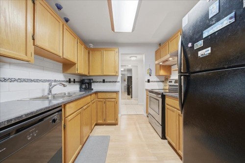 203-22275 123 Avenue, Maple Ridge, BC 