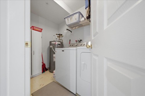 203-22275 123 Avenue, Maple Ridge, BC 