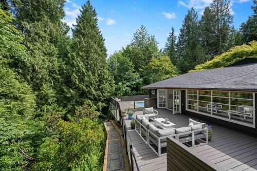 4411 Stone Crescent, West Vancouver, BC 