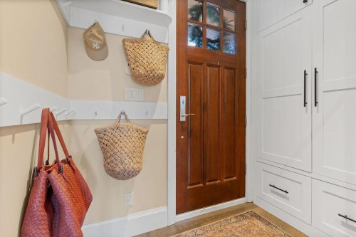 533 11Th Avenue E, Vancouver, BC 