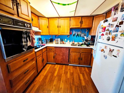 1244 8Th Avenue E, Vancouver, BC 