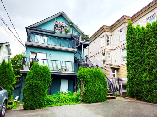 1244 8Th Avenue E, Vancouver, BC 