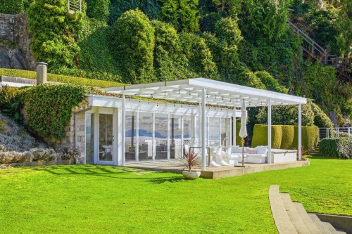 5210 Marine Drive, West Vancouver, BC 