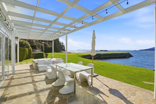 5210 Marine Drive, West Vancouver, BC 