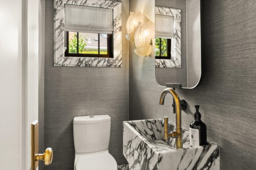 5362 Cypress Street, Vancouver, BC - Indoor Photo Showing Bathroom