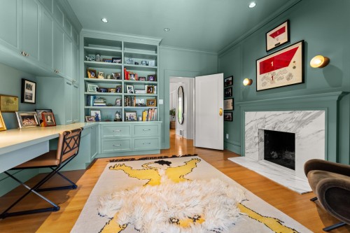 5362 Cypress Street, Vancouver, BC - Indoor With Fireplace