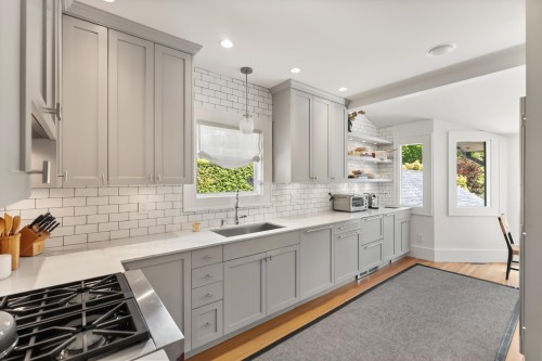 5362 Cypress Street, Vancouver, BC - Indoor Photo Showing Kitchen With Upgraded Kitchen