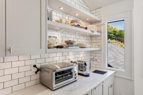 5362 Cypress Street, Vancouver, BC - Indoor Photo Showing Kitchen