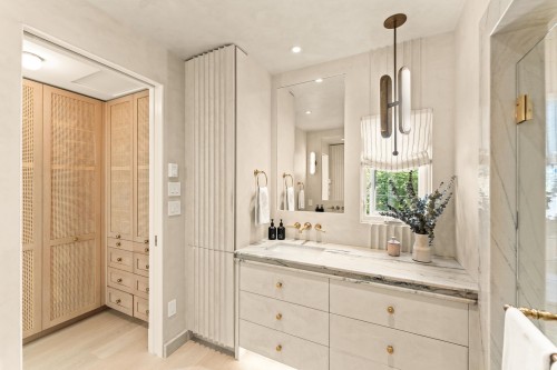 5362 Cypress Street, Vancouver, BC - Indoor Photo Showing Bathroom