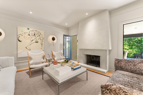 5362 Cypress Street, Vancouver, BC - Indoor Photo Showing Living Room With Fireplace
