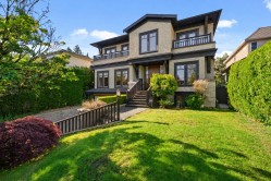 2385 49th Avenue W Vancouver, BC V6M 2V2