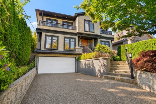 2385 49Th Avenue W, Vancouver, BC 