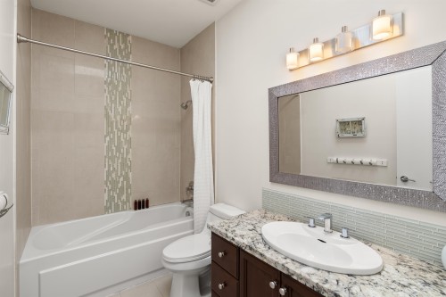 2385 49Th Avenue W, Vancouver, BC 