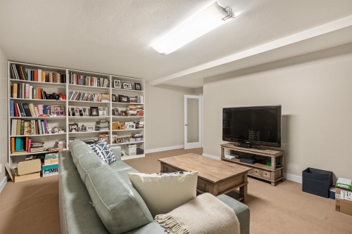 2385 49Th Avenue W, Vancouver, BC 