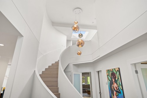 2385 49Th Avenue W, Vancouver, BC 