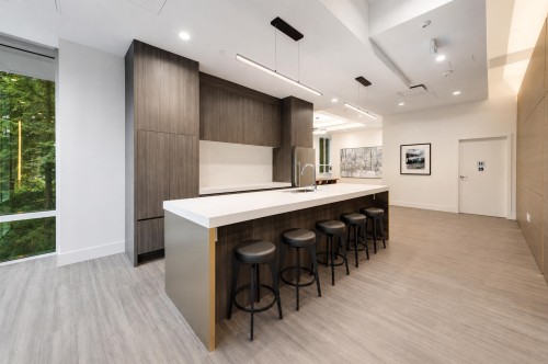 308-8940 University Crescent, Burnaby, BC 