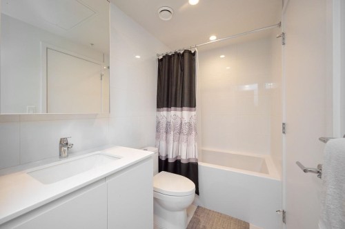 3302-3833 Evergreen Place, Burnaby, BC 
