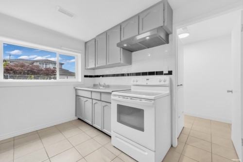 295 Leroy Street, Coquitlam, BC 