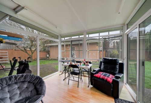 10320 Scotsdale Avenue, Richmond, BC 