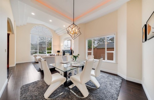 10320 Scotsdale Avenue, Richmond, BC 