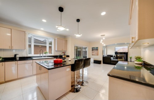 10320 Scotsdale Avenue, Richmond, BC 