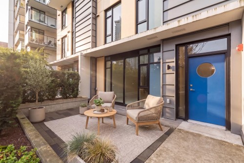 1439 Hunter Street, North Vancouver, BC 